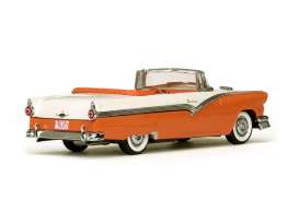 Ford  - 1956 red-orange/white - 1:43 - Vitesse SunStar - 36277 - vss36277 | The Diecast Company