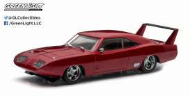 Dodge  - 1969 red - 1:43 - GreenLight - 86221 - gl86221 | The Diecast Company
