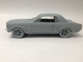 Ford  - 1966 pale yellow - 1:18 - Shelby Collectibles - shelby180 | The Diecast Company