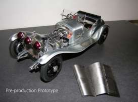 Alfa Romeo  - 1930 clear (no Piant) - 1:18 - CMC - 142 - cmc142 | The Diecast Company