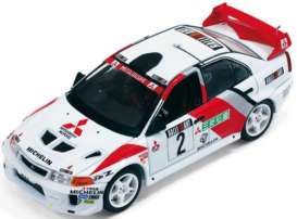 Mitsubishi  - 1998 red/white - 1:43 - IXO Models - ram524 - ixram524 | The Diecast Company
