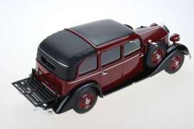 Mercedes Benz  - 1936 burgundy - 1:18 - Triple9 Resin series - T9R1800102 - T9R1800102 | The Diecast Company