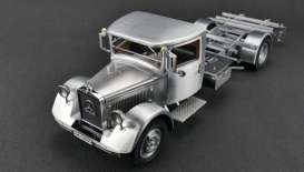 Mercedes Benz  - 1934  - 1:18 - CMC - 171 - cmc171 | The Diecast Company