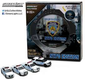 Ford Dodge - white/blue - 1:64 - GreenLight - 59050B - gl59050B | The Diecast Company