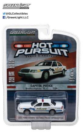Ford  - 2010 white/blue - 1:64 - GreenLight - 42790A - gl42790A | The Diecast Company