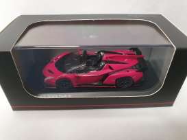 Lamborghini  - Veneno Roadster magenta - 1:64 - Kyosho - 7040A3 - kyo7040A3 | The Diecast Company