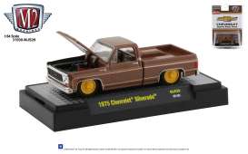 Chevrolet  - Silverado square body 1975 brown/yellow - 1:64 - M2 Machines - 31500MJS29 - M2-31500MJS29 | The Diecast Company