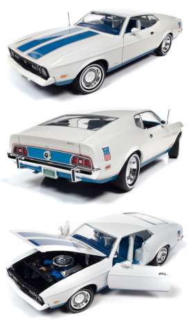 Ford  - Mustang 1972 white - 1:18 - Auto World - AMM1286 - AMM1286 | The Diecast Company