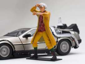 Figures  - Dr. Emmett Brown BTTF  - 1:18 - Triple9 Collection - T9-18001 - T9-18001 | The Diecast Company