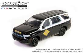 Chevrolet  - Tahoe 2023 black/white - 1:64 - GreenLight - 30487 - gl30487 | The Diecast Company