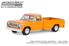 Dodge  - RAM D-250 1982 orange - 1:64 - GreenLight - 35280C - gl35280C | The Diecast Company