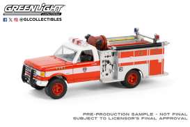 Ford  - F-350 1987 red/white - 1:64 - GreenLight - 30502 - gl30502 | The Diecast Company