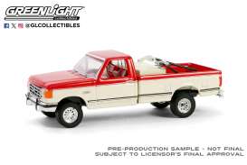 Ford  - F-250 XLT 1991 red/white - 1:64 - GreenLight - 48090E - gl48090E | The Diecast Company