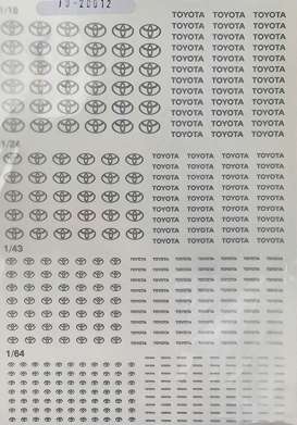Accessoires Toyota - Toyota Logo decals  - Triple9 Collection - T9-20012 - T9-20012 | The Diecast Company