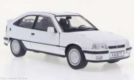 Opel  - Kadett E GSI 1985 white - 1:24 - Whitebox - 124221 - WB124221 | The Diecast Company