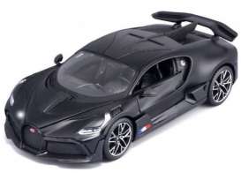 Bugatti  - Divo matt black - 1:24 - Maisto - 31526M - mai31526M | The Diecast Company
