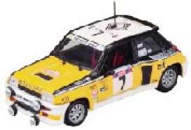 Renault  - 1982  - 1:43 - Universal Hobbies - UH1704 | The Diecast Company