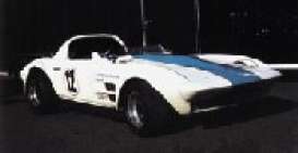 Chevrolet  - 1964  - 1:43 - Universal Hobbies - UH2007 | The Diecast Company