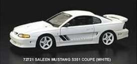 Ford  - white - 1:18 - AutoArt - 72721 - autoart72721 | The Diecast Company