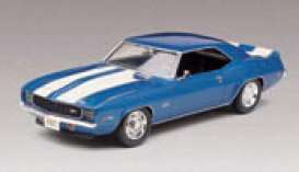 Chevrolet  - Camaro Z/28 1969  - 1:25 - Revell - US - 17457 - revell17457 | The Diecast Company