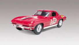 Chevrolet  - 1963  - 1:25 - Revell - US - 1915 - rmxs1915 | The Diecast Company