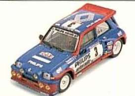 Renault  - 1985 blue/red - 1:43 - Skid - skc99017 | The Diecast Company