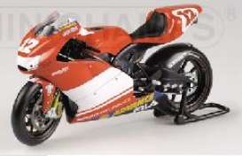Ducati  - 2003 red - 1:12 - Minichamps - 122031412 - mc122031412 | The Diecast Company