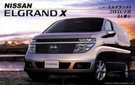 Nissan  - New Elgrand X FR/2WD   - 1:24 - Fujimi - 187495 - fuji187495 | The Diecast Company