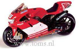 Ducati  - 2003 red - 1:24 - IXO Models - rab067 - ixrab067 | The Diecast Company