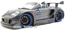 Toyota  - 2003 light grey charcoal - 1:24 - Muscle Machines - musm73111Ag | The Diecast Company