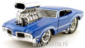 Oldsmobile  - 1970 metallic blue - 1:24 - Muscle Machines - musm51032b | The Diecast Company