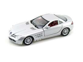 Mercedes Benz  - 2002 silver - 1:24 - Motor Max - 73306s - mmax73306s | The Diecast Company
