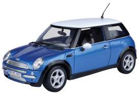 Mini  - 2004 blue/white - 1:18 - Motor Max - 73114b - mmax73114b | The Diecast Company
