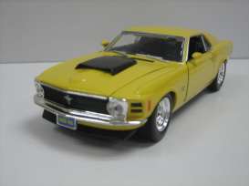 Ford  - 1970 yellow - 1:24 - Motor Max - 73303y - mmax73303y | The Diecast Company