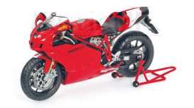 Ducati  - 2005 red - 1:12 - Minichamps - 122120500 - mc122120500 | The Diecast Company