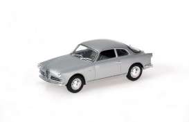 Alfa Romeo  - Giulietta 1954 silver - 1:43 - Minichamps - 400120400 - mc400120400 | The Diecast Company