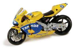 Honda  - 2004 yellow - 1:24 - IXO Models - rab087 - ixrab087 | The Diecast Company