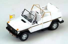 Mercedes Benz  - white - 1:43 - Spark - S1007 - spaS1007 | The Diecast Company