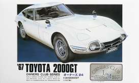 Toyota  - 1967  - 1:24 - ARII - arii11151 | The Diecast Company