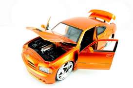 Dodge  - 2006 copper - 1:24 - Jada Toys - 90796c - jada90796c | The Diecast Company