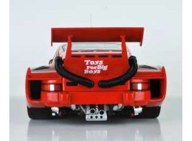 Porsche | 1980 Red/white | 1:18 | TrueScale | tsm101803 | The