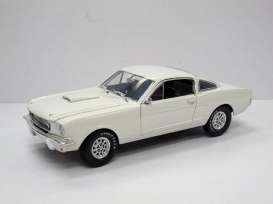 Shelby Ford - 1966 white - 1:18 - Shelby Collectibles - shelby174 | The Diecast Company
