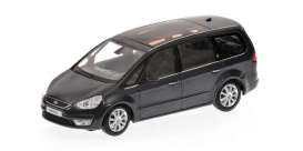 Ford  - 2006 metallic blue - 1:43 - Minichamps - 400085302 - mc400085302 | The Diecast Company