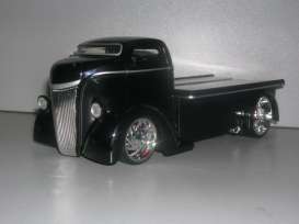 Ford  - 1947 black - 1:24 - Jada Toys - 96233bk - jada96233bk | The Diecast Company