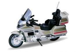 Honda  - Gold Wing champagne - 1:18 - Welly - 12148 - welly12148 | The Diecast Company