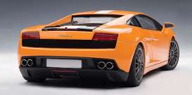 Lamborghini  - 2009 orange - 1:18 - AutoArt - 74633 - autoart74633 | The Diecast Company