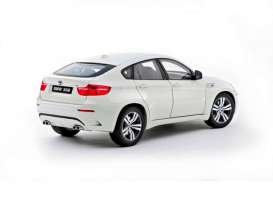 BMW  - 2009 alpine white - 1:18 - Kyosho - 8762w - kyo8762w | The Diecast Company