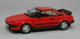 Toyota  - 1984 red - 1:43 - Ebbro - ebb44403 | The Diecast Company
