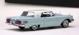 Ford  - 1960 skymist blue - 1:18 - SunStar - 4305 - sun4305 | The Diecast Company