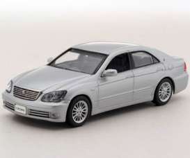 Toyota  - 2004 silver metallic - 1:43 - J Collection - jc31002SM | The Diecast Company